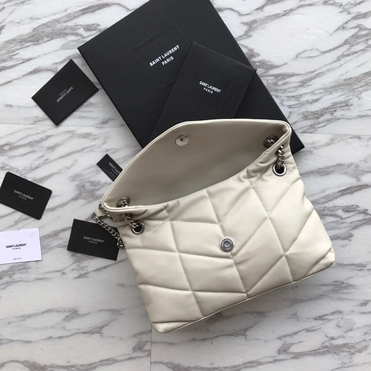 LAMBSKIN METAL 翻蓋信封袋 - 義大利製柔軟V紋小羊皮包